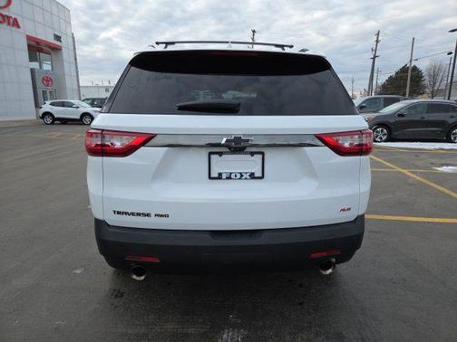 2021 Chevrolet Traverse RS