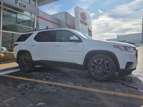 2021 Chevrolet Traverse RS