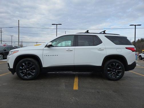 2021 Chevrolet Traverse RS