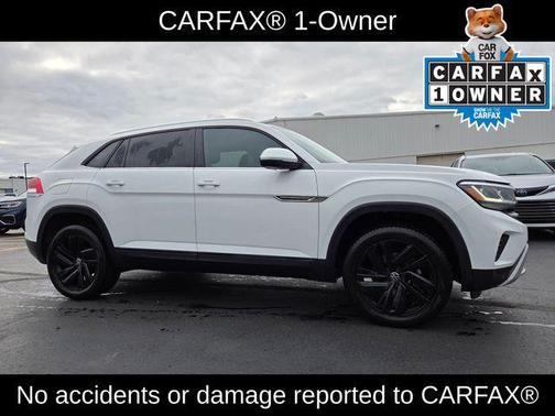 2023 Volkswagen Atlas Cross Sport 2.0T SE w/Technology 4MOTION