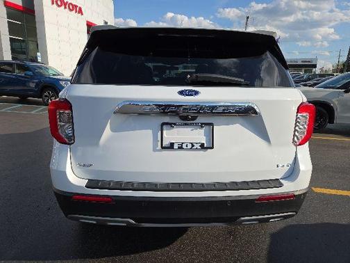 Oxford White 2020 Ford Explorer XLT