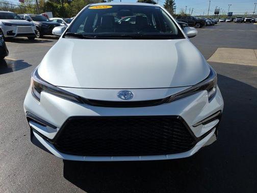 Wind Chill Pearl 2026 Toyota Corolla Hybrid SE
