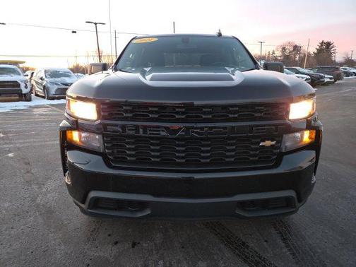 2021 Chevrolet Silverado 1500 Custom