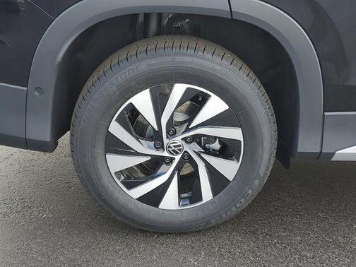 deep black pearl 2026 Volkswagen Tiguan 2.0T S 4MOTION