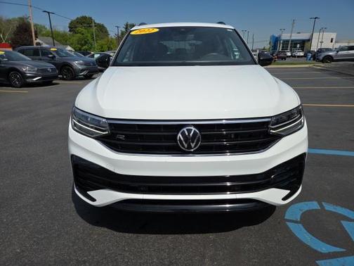 2022 Volkswagen Tiguan 2.0T SE R-Line Black 4MOTION