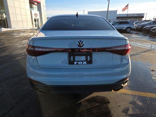 2025 Volkswagen Jetta GLI 2.0T Autobahn