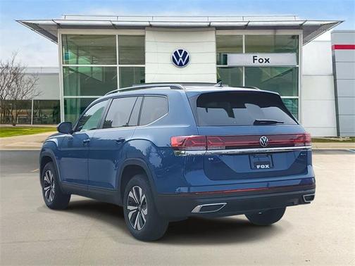 2025 Volkswagen Atlas 2.0T SE