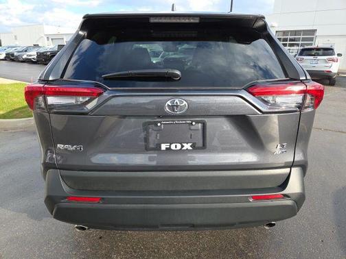 Magnetic Gray Metallic 2025 Toyota RAV4 LE