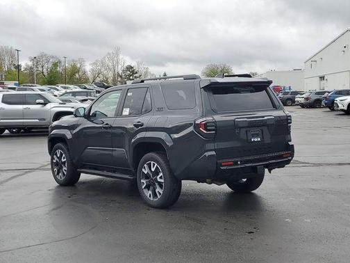 01l7 2026 Toyota 4Runner TRD Sport Premium