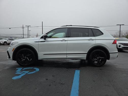 2024 Volkswagen Tiguan 2.0T SE R-Line Black 4MOTION