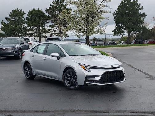 01f7 2026 Toyota Corolla SE