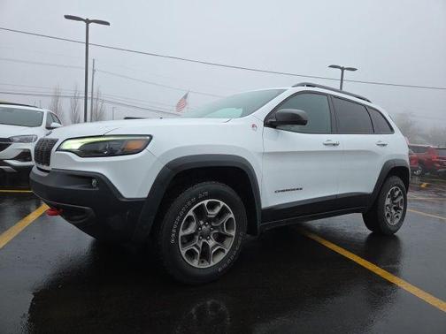 2020 Jeep Cherokee Trailhawk