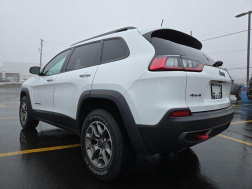 2020 Jeep Cherokee Trailhawk
