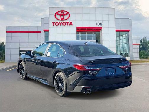 0218 2026 Toyota Camry SE