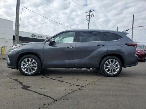 2024 Toyota Highlander Hybrid Limited