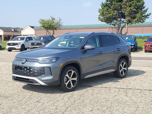 2025 Volkswagen Tiguan 2.0T SE 4MOTION