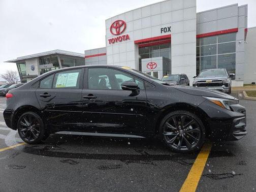 Midnight Black Metallic 2023 Toyota Corolla SE