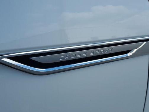 White 2026 Volkswagen Atlas Cross Sport 2.0T SE w/Technology 4MOTION