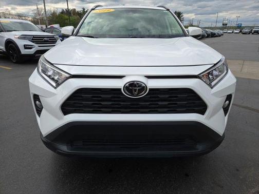 Super White 2019 Toyota RAV4 XLE Premium