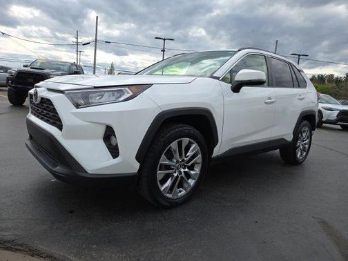 Super White 2019 Toyota RAV4 XLE Premium