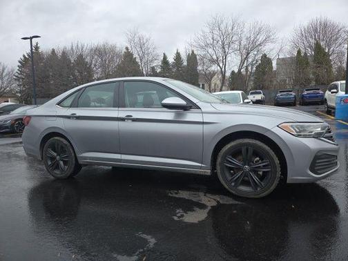 2023 Volkswagen Jetta 1.5T SE