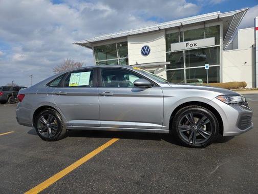 2023 Volkswagen Jetta 1.5T SE