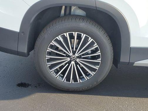 2025 Volkswagen Tiguan 2.0T S 4MOTION