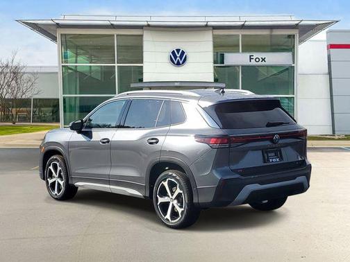 platinum gray metallic 2026 Volkswagen Tiguan 2.0T SE 4MOTION