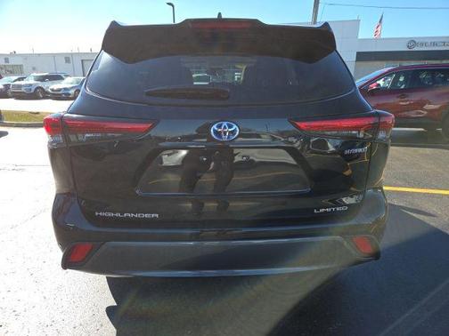 2023 Toyota Highlander Hybrid Limited
