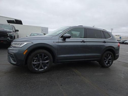 2023 Volkswagen Tiguan 2.0T SE 4MOTION