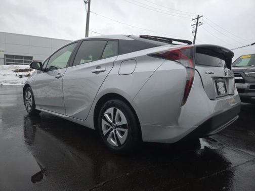 2017 Toyota Prius Two
