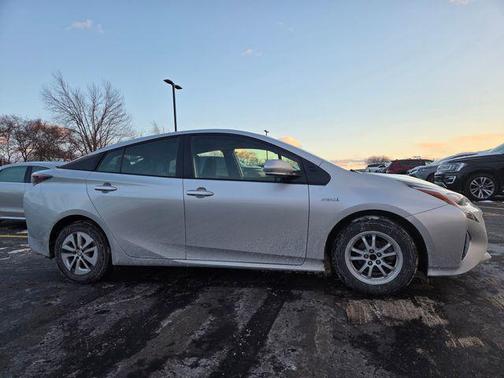 2017 Toyota Prius Two