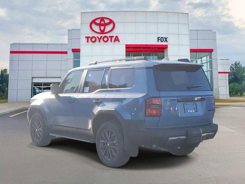 2025 Toyota Land Cruiser Base