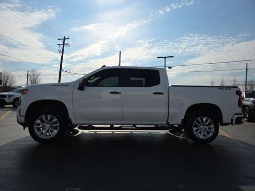 Summit White 2021 Chevrolet Silverado 1500 Custom