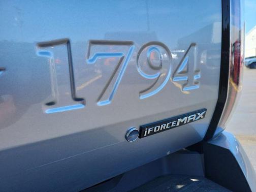 01j9 2026 Toyota Tundra Hybrid 1794 Edition