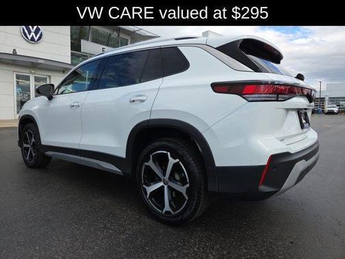Pure White 2025 Volkswagen Tiguan 2.0T SE 4MOTION