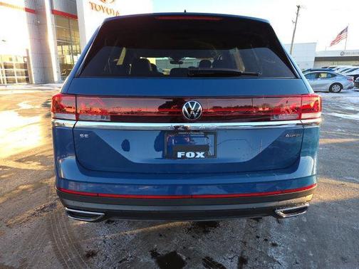 2025 Volkswagen Atlas 2.0T SE