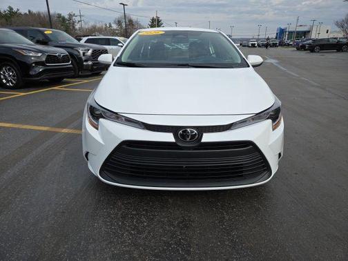 Ice Cap 2026 Toyota Corolla LE