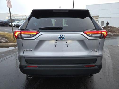 2023 Toyota RAV4 Hybrid XLE Premium