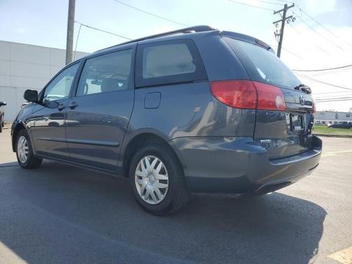 2007 Toyota Sienna CE