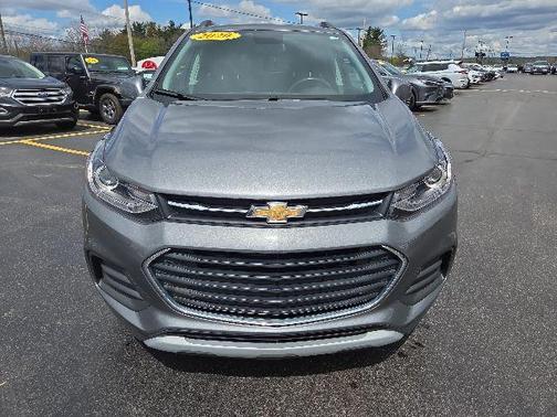 Satin Steel Metallic 2020 Chevrolet Trax LT