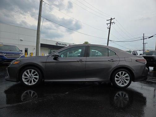 Predawn Gray Mica 2022 Toyota Camry LE