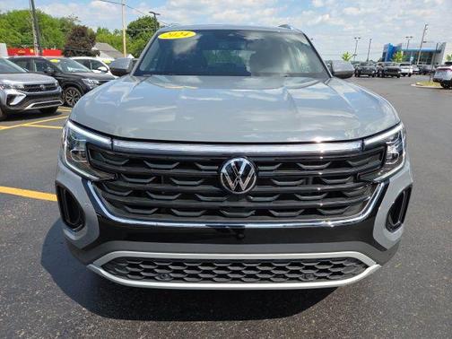 Gray 2024 Volkswagen Atlas Cross Sport 2.0T SE w/Technology 4MOTION
