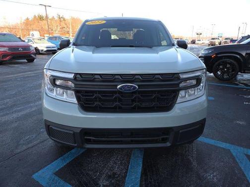 2024 Ford Maverick XL