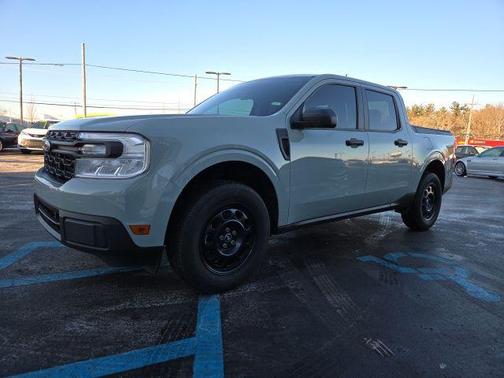 2024 Ford Maverick XL