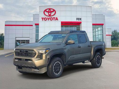 2026 Toyota Tacoma Hybrid TRD Off Road