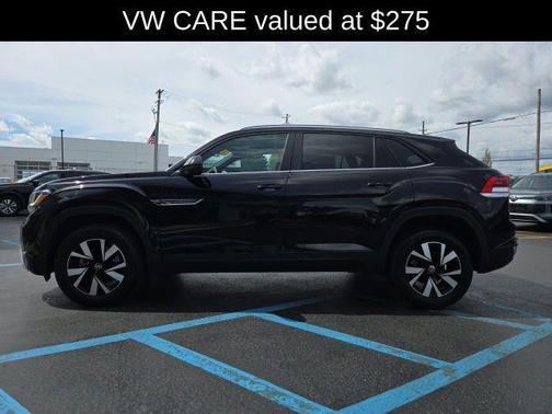 Deep Black 2023 Volkswagen Atlas Cross Sport 2.0T SE