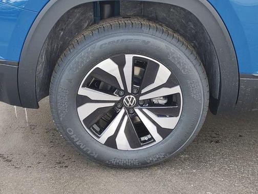 Mountain Lake Blue Metallic 2026 Volkswagen Atlas 2.0T SE