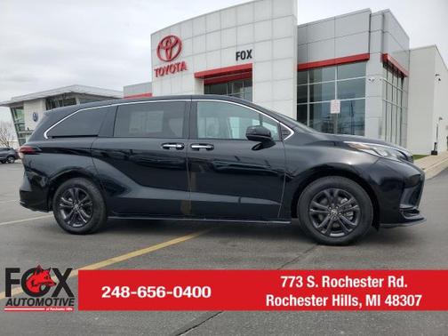 2024 Toyota Sienna XSE 7 Passenger