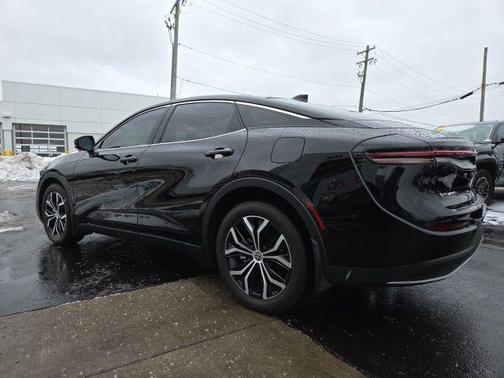 2026 Toyota Crown XLE